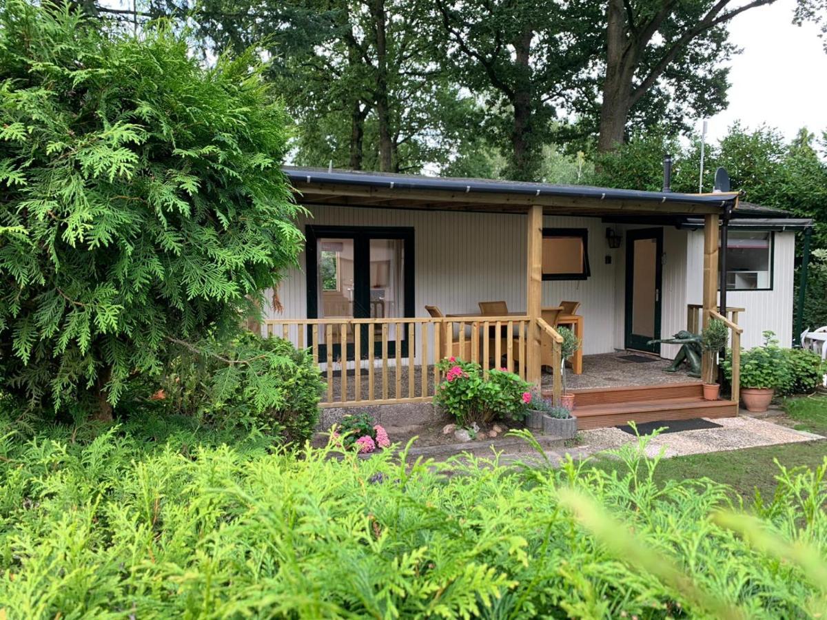 Cottage house Putten Eksteriør bilde